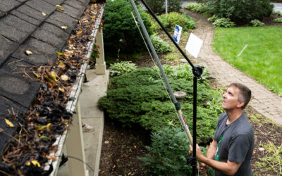 How to Safely Clean Gutters